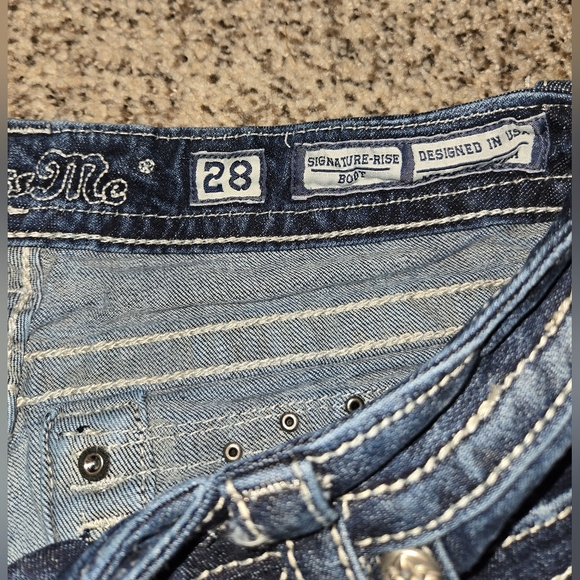 Miss Me Boot Cut Jeans Size 28 Signature Rise - Picture 4 of 5